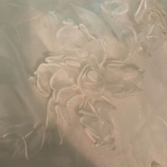 MORE INFO: AIRE BARCELONA 💎 Wedding Dress - Picture 6 of 7